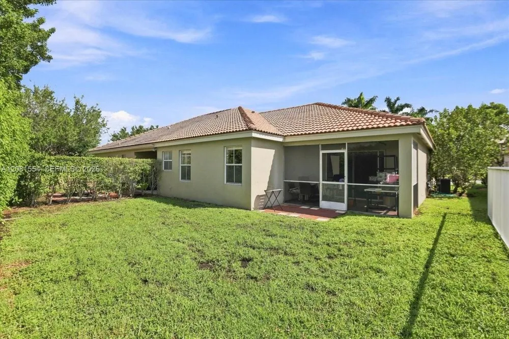 1619 Orion Ln Weston, FL 33327