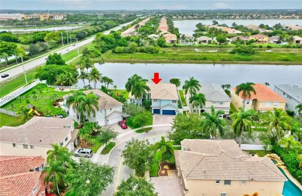 1580 SW 164th Ave Pembroke Pines, FL 33027