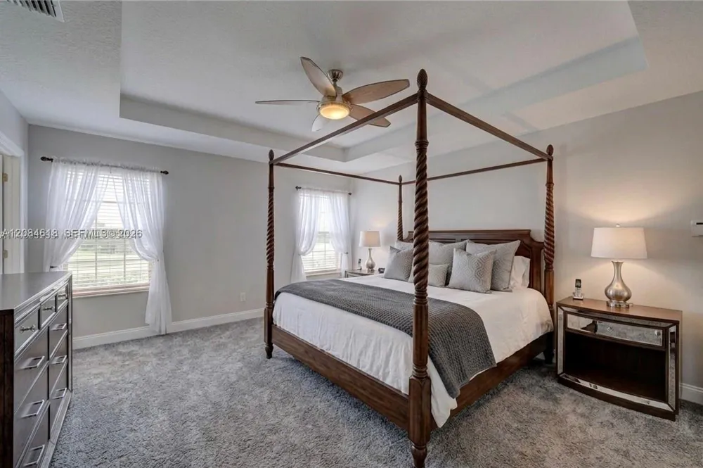 1580 SW 164th Ave Pembroke Pines, FL 33027