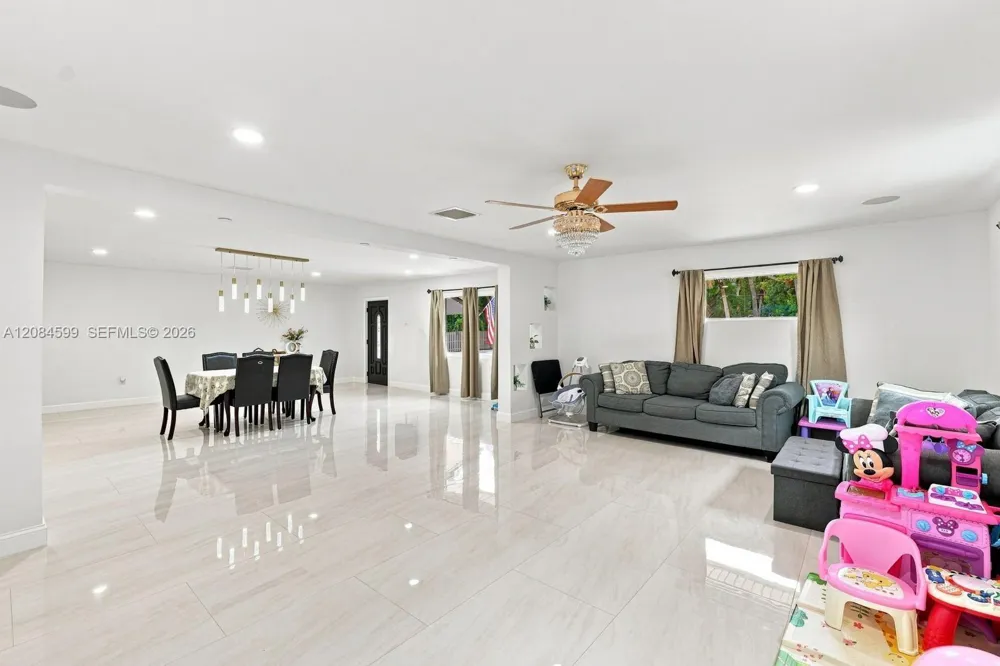 1575 HARLOCK RD Melbourne, FL 32934