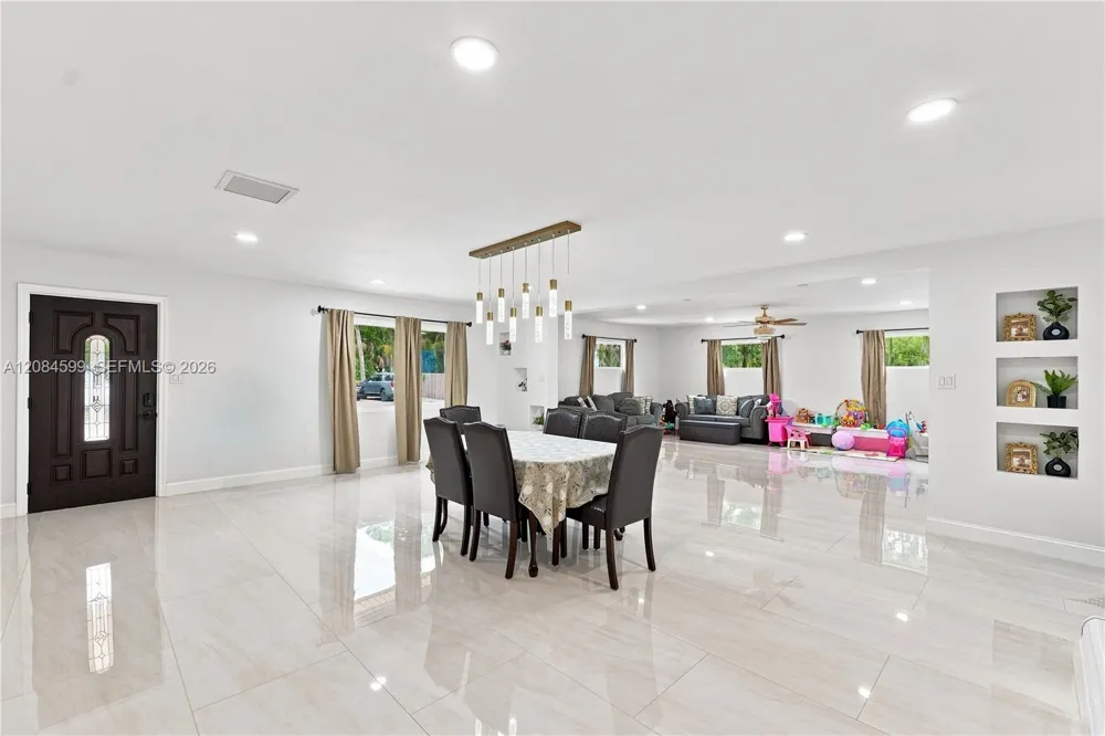 1575 HARLOCK RD Melbourne, FL 32934