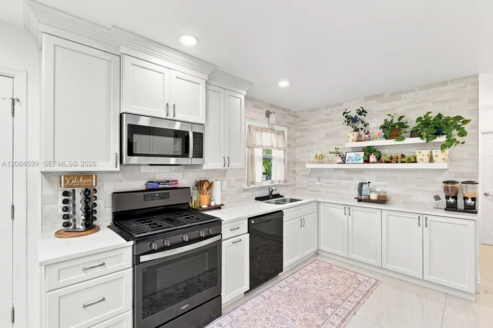 1575 HARLOCK RD Melbourne, FL 32934