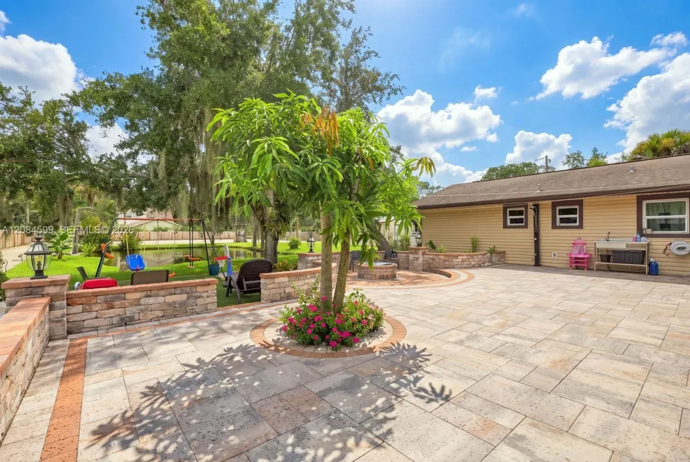 1575 HARLOCK RD Melbourne, FL 32934