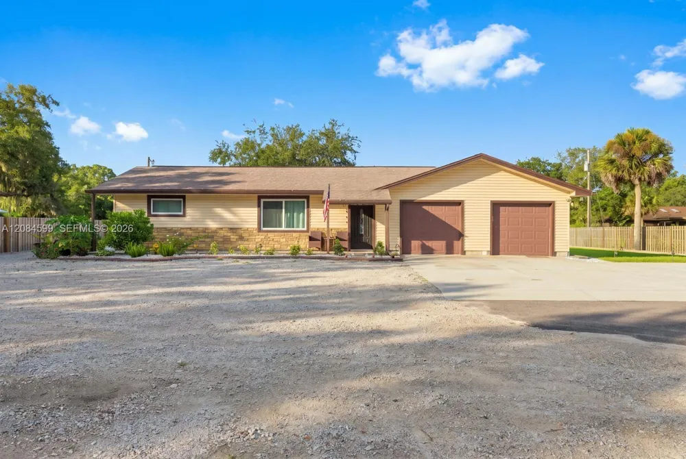 1575 HARLOCK RD Melbourne, FL 32934