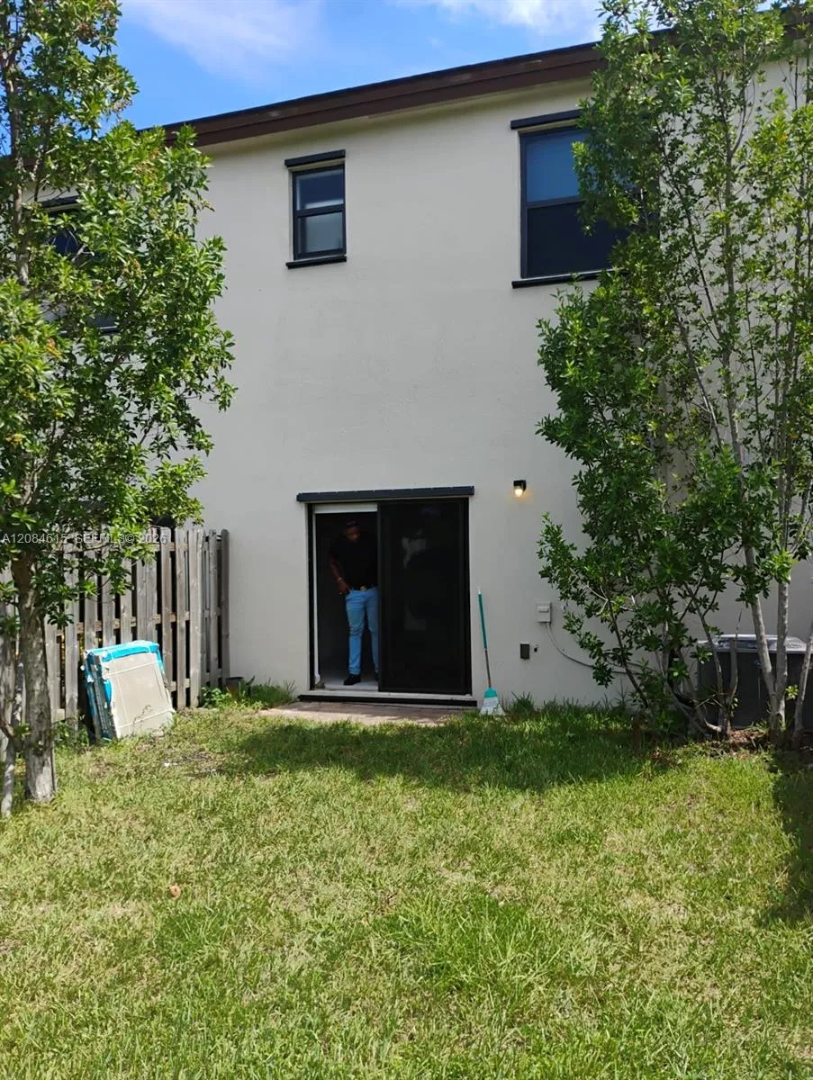 9944 SW 228th Ter #9944 Miami, FL 33190