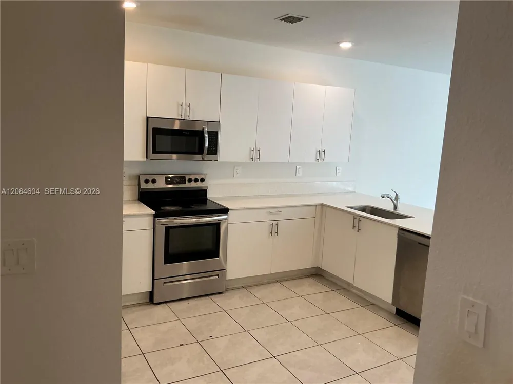 2678 SE 10th St #2678 Homestead, FL 33035