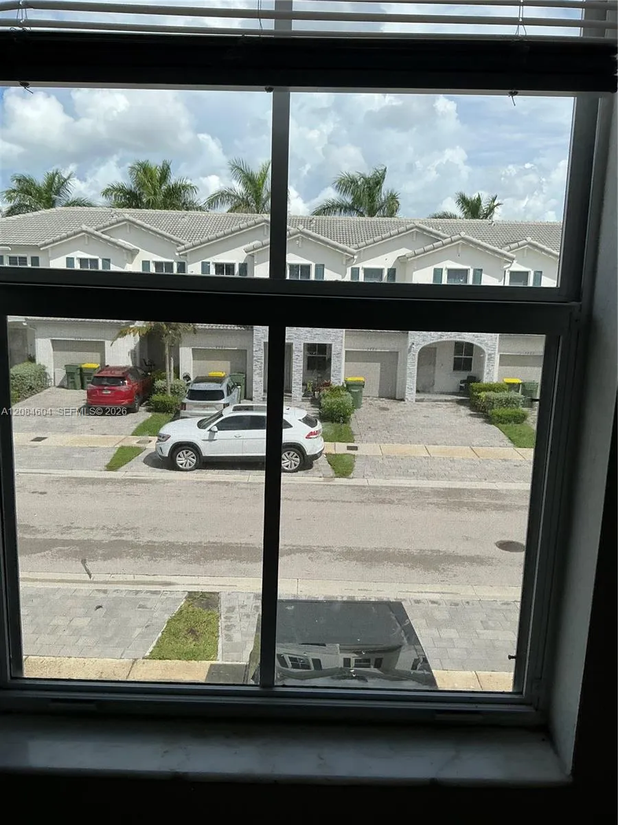 2678 SE 10th St #2678 Homestead, FL 33035