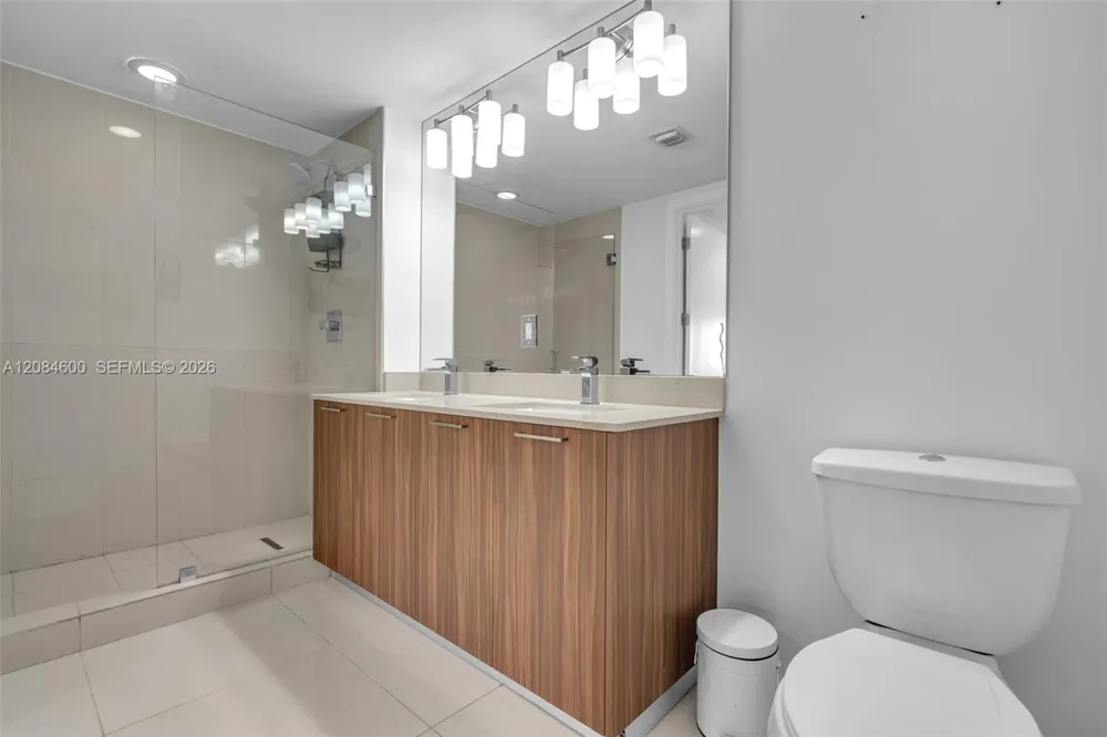 5252 NW 85th Ave #1709 Doral, FL 33166