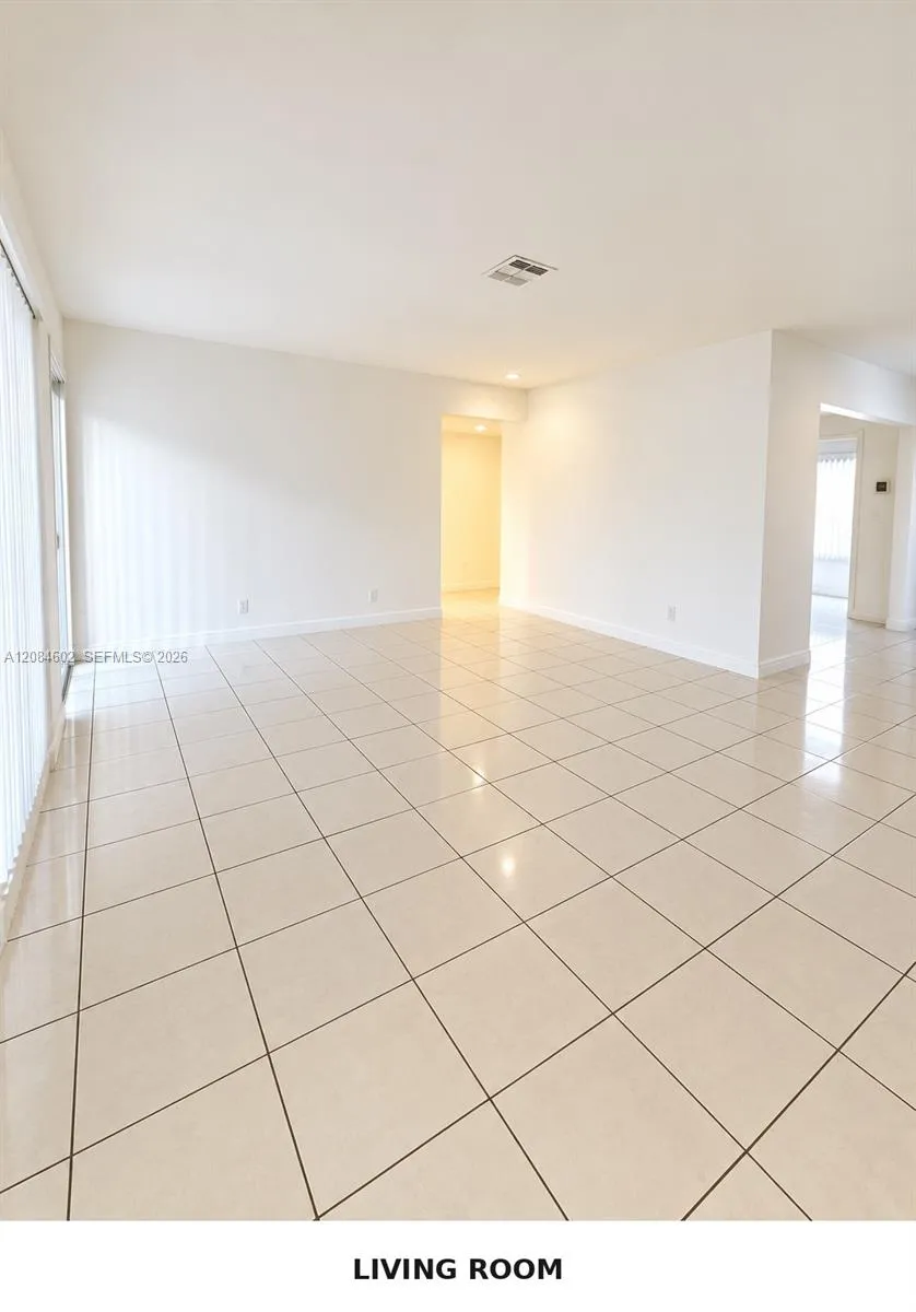 5219 SW 43rd Ter #2 Dania Beach, FL 33314