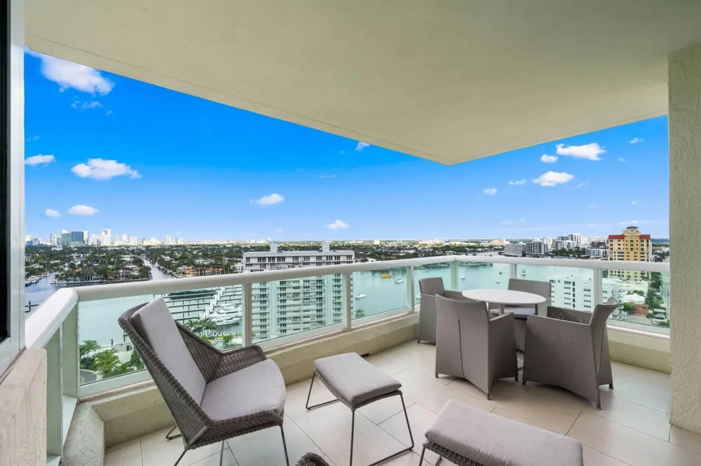 101 S Fort Lauderdale Beach Boulevard #1806 Fort Lauderdale, FL 33316