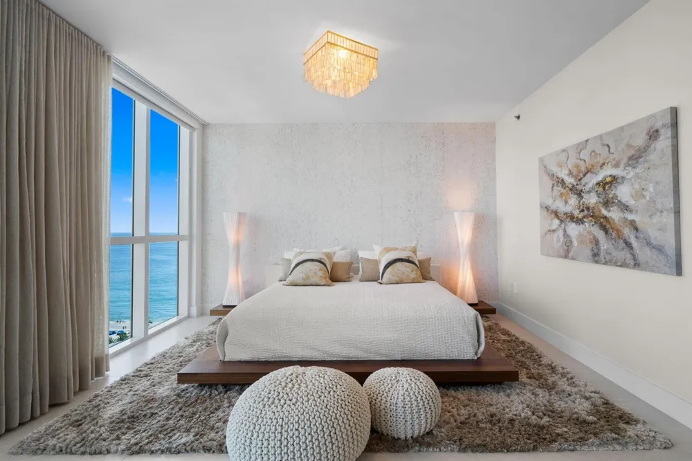 101 S Fort Lauderdale Beach Boulevard #1806 Fort Lauderdale, FL 33316