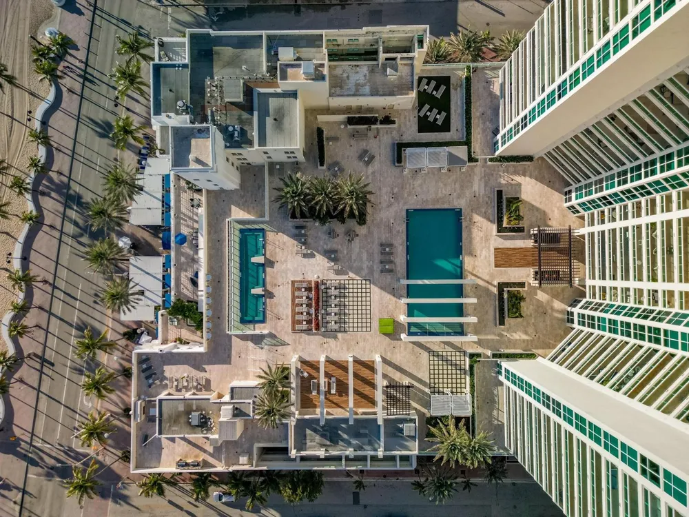 101 S Fort Lauderdale Beach Boulevard #1806 Fort Lauderdale, FL 33316