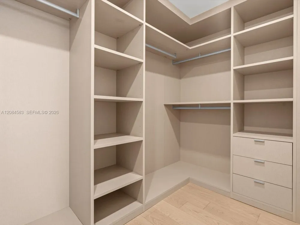2200 Brickell Avenue #402 Miami, FL 33129
