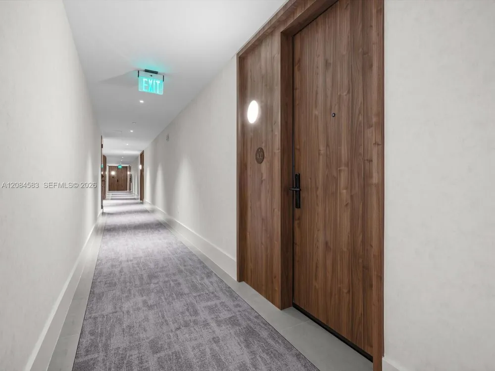 2200 Brickell Avenue #402 Miami, FL 33129
