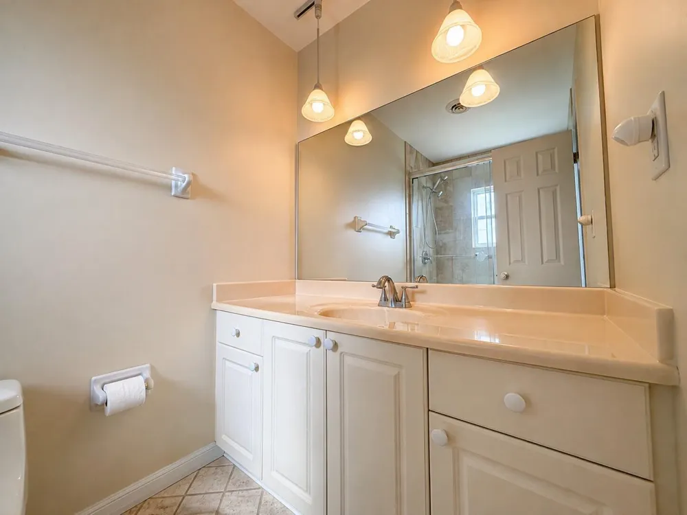 1365 29TH AVENUE Vero Beach, FL 32960