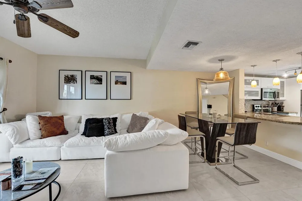 2571 NE 15TH STREET Pompano Beach, FL 33062