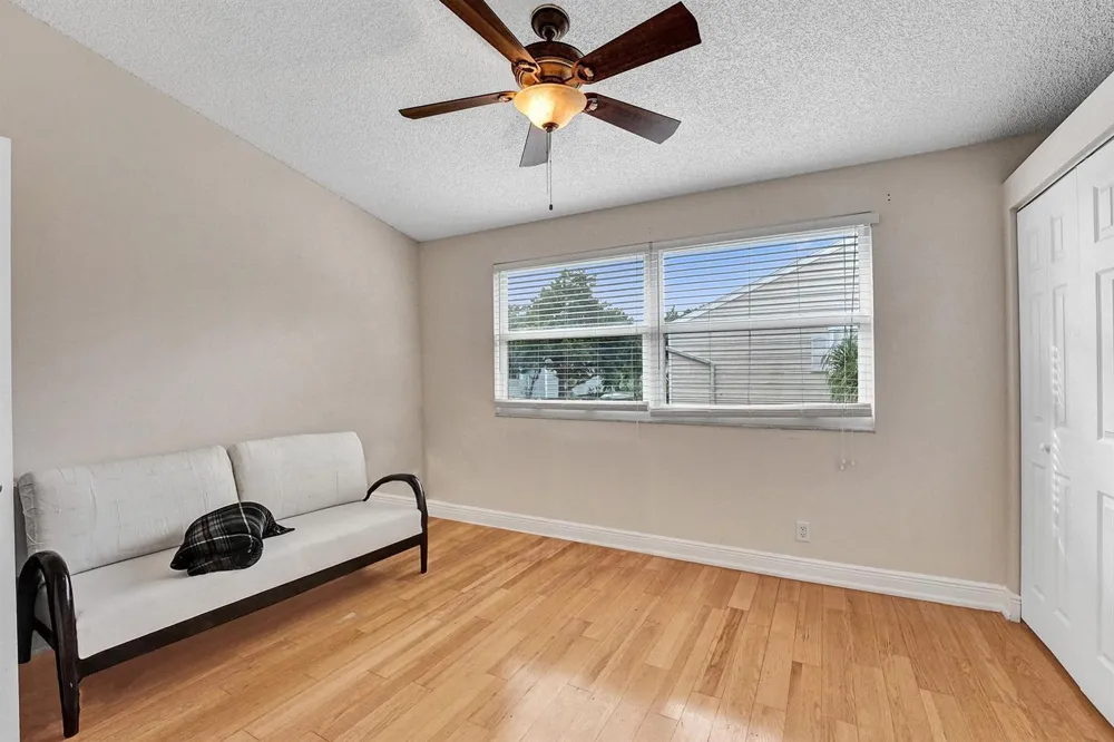2571 NE 15TH STREET Pompano Beach, FL 33062