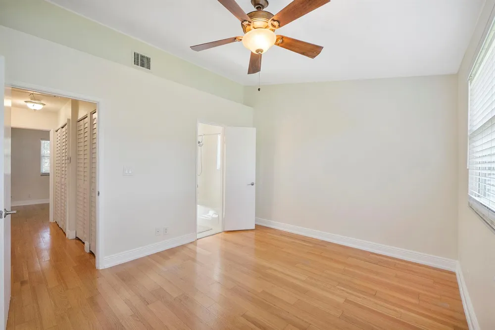 2571 NE 15TH STREET Pompano Beach, FL 33062