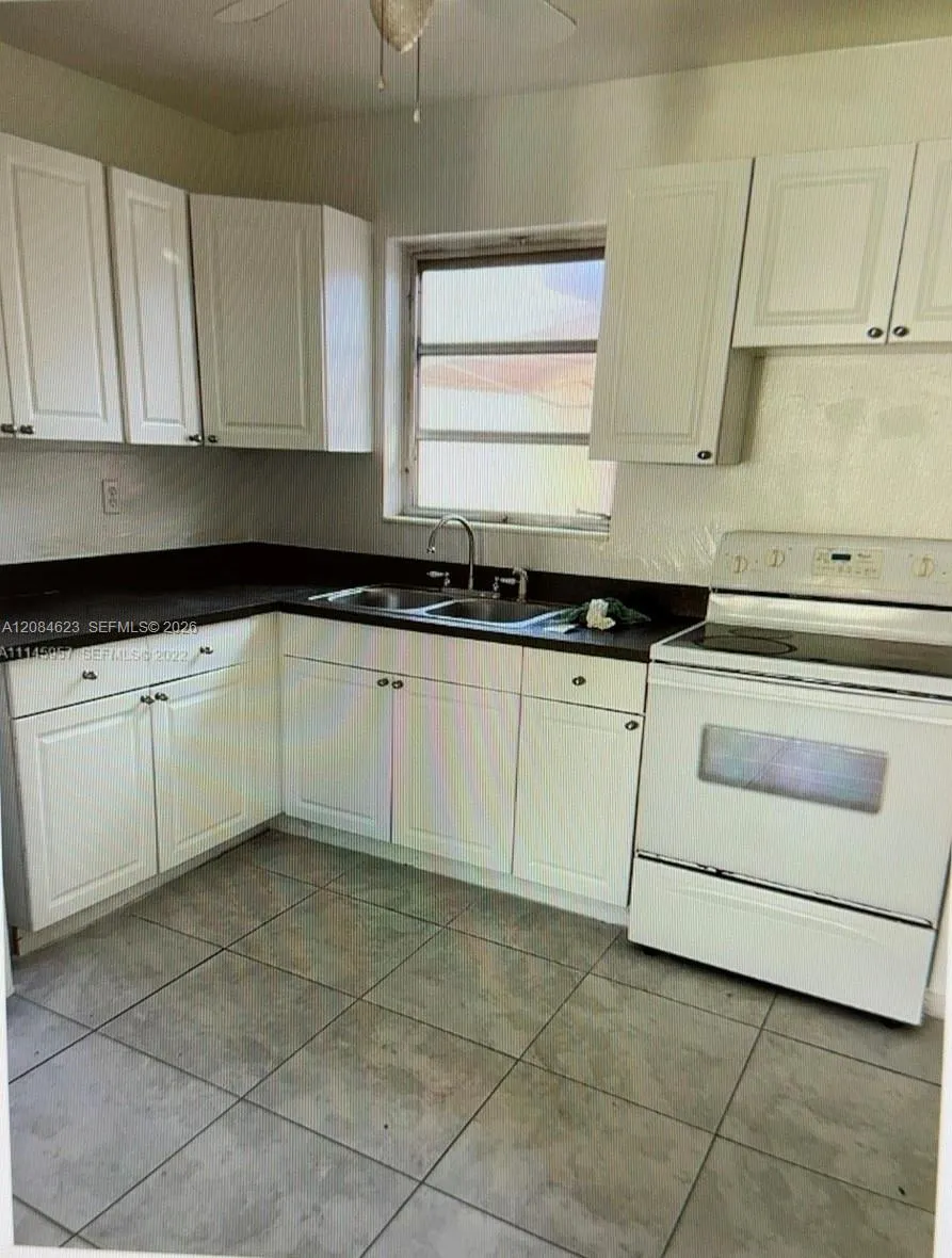 1020 NW 106th St #Rear Miami, FL 33150