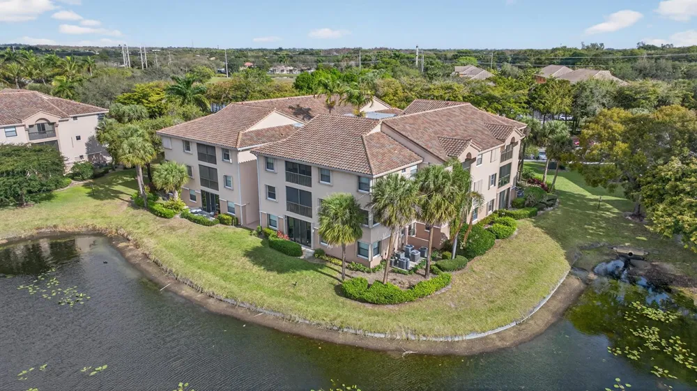 4151 CORAL TREE CIRCLE #251 Coconut Creek, FL 33073