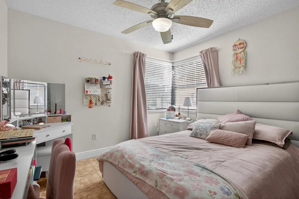 4151 CORAL TREE CIRCLE #251 Coconut Creek, FL 33073