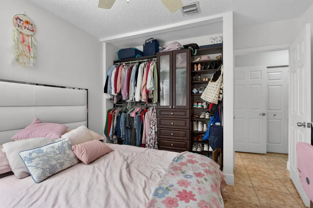 4151 CORAL TREE CIRCLE #251 Coconut Creek, FL 33073