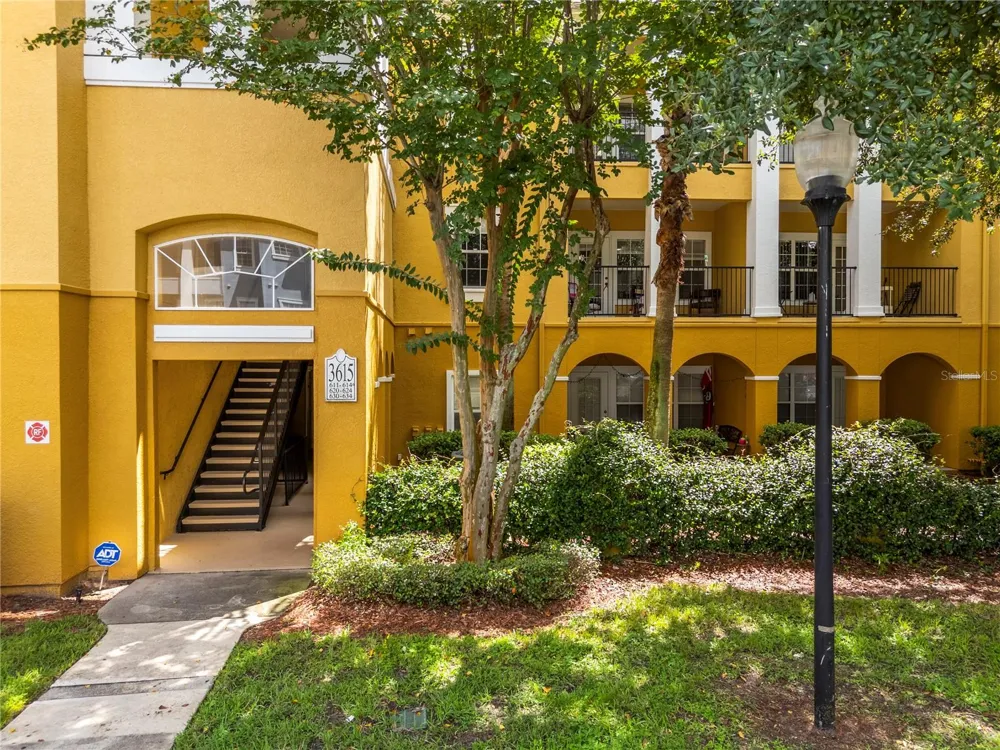 3615 CONROY ROAD #614 Orlando, FL 32839
