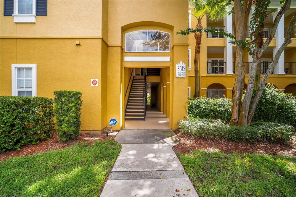 3615 CONROY ROAD #614 Orlando, FL 32839