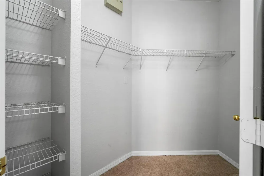 3615 CONROY ROAD #614 Orlando, FL 32839