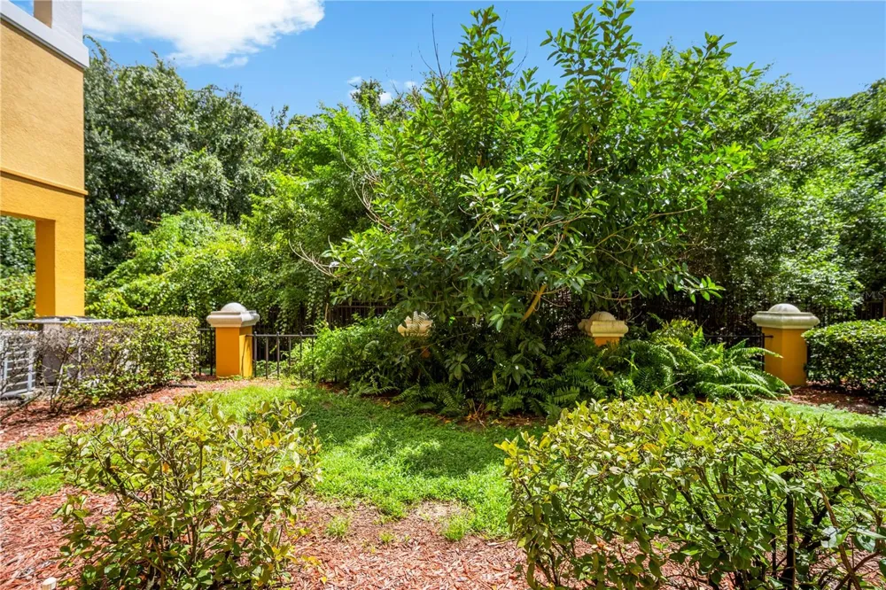 3615 CONROY ROAD #614 Orlando, FL 32839