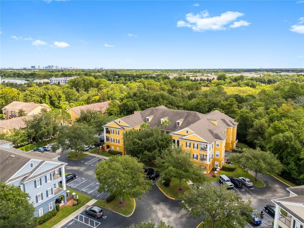 3615 CONROY ROAD #614 Orlando, FL 32839