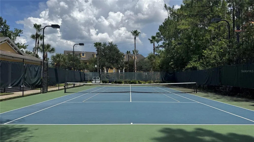 3615 CONROY ROAD #614 Orlando, FL 32839