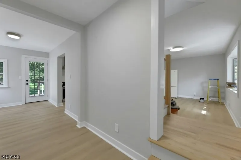 405 Terhune Ave Paramus, NJ 07652