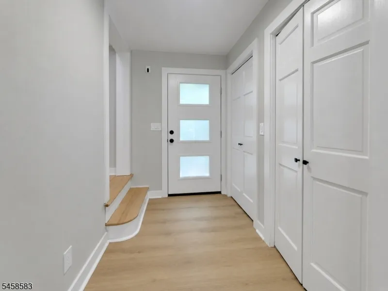 405 Terhune Ave Paramus, NJ 07652
