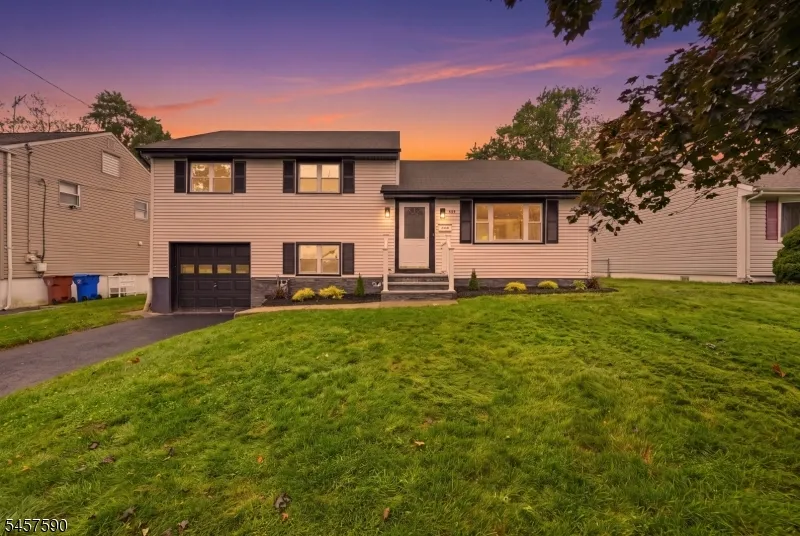 624 Exeter Rd Linden City, NJ 07036