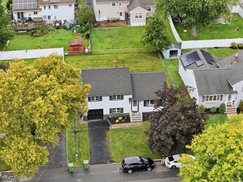624 Exeter Rd Linden City, NJ 07036
