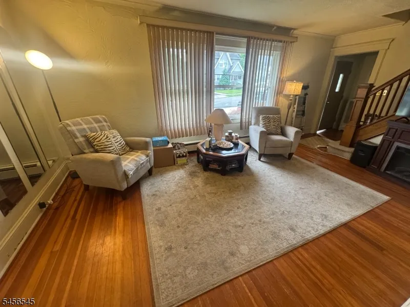 214 Boyle Ave Totowa, NJ 07512