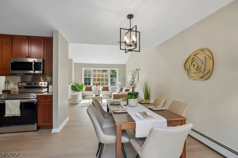 41 Paula Dr Washington, NJ 07853