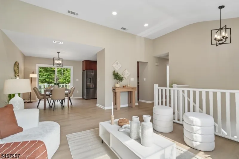 41 Paula Dr Washington, NJ 07853