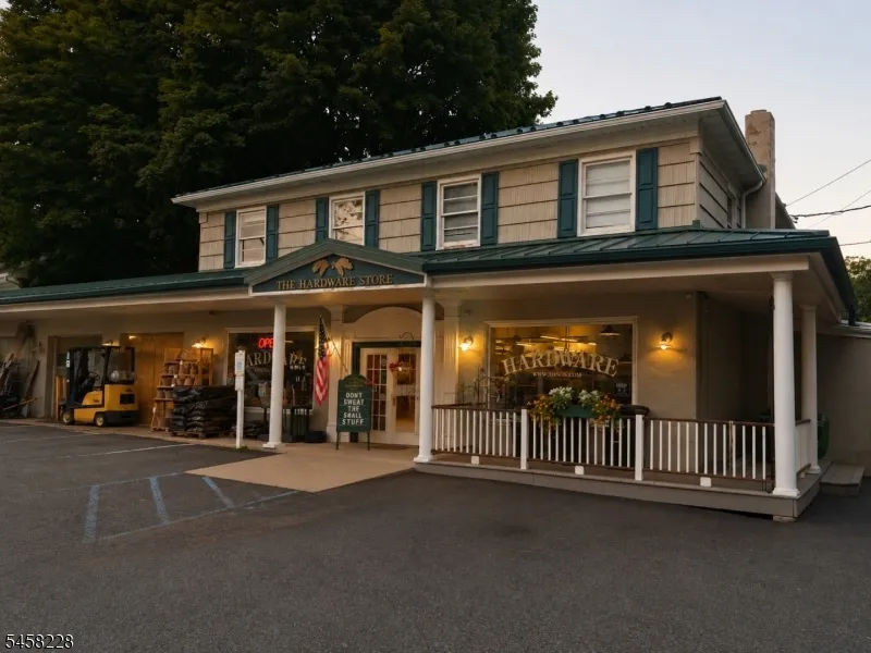 126 Wagon Wheel Rd Sparta, NJ 07871
