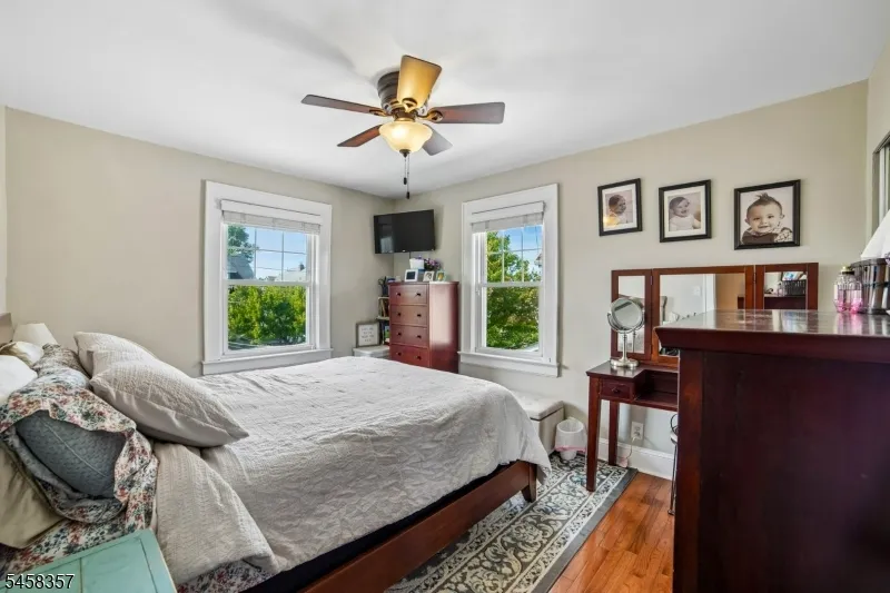 439 Lake Ave Lyndhurst, NJ 07071
