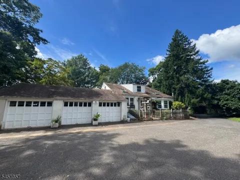 5 Oakura Ln