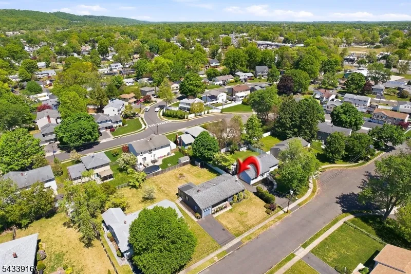 154 Mulberry Ln Middlesex, NJ 08846