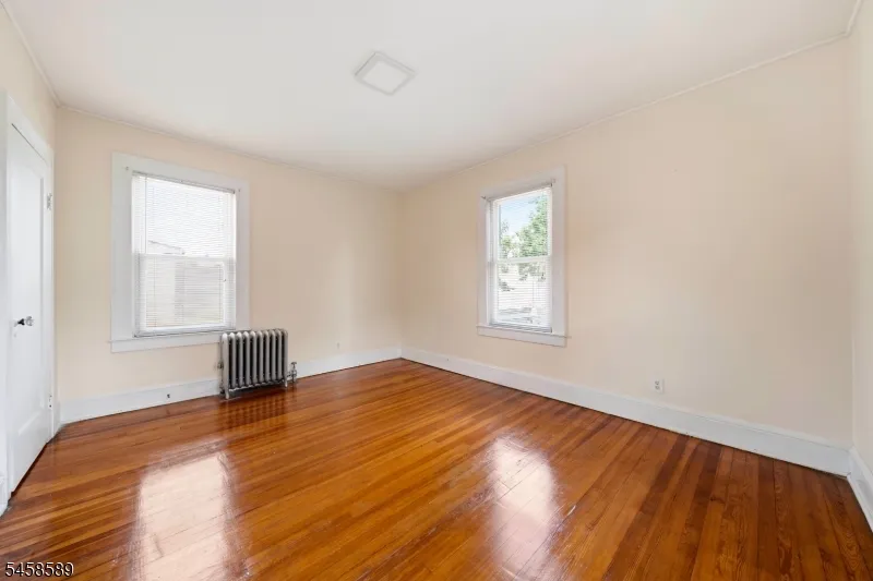 317 Mitchell Ave Linden City, NJ 07036