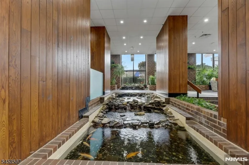 Cliffside Park, NJ 07010