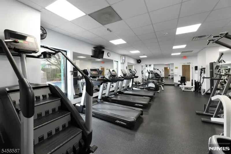  Cliffside Park, NJ 07010