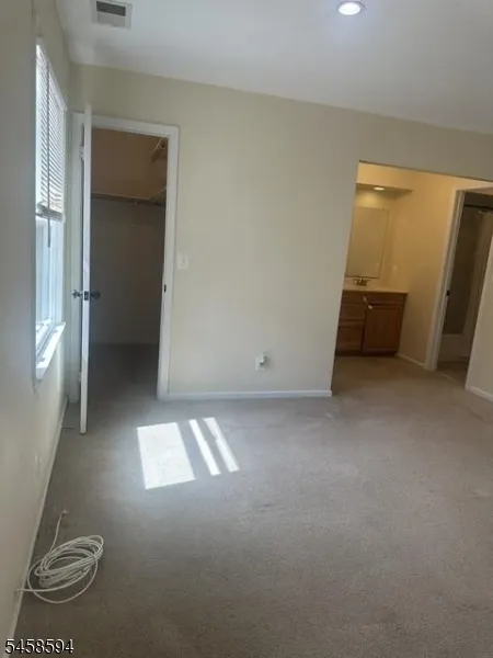113 Saratoga Sq Wayne, NJ 07470