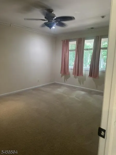 113 Saratoga Sq Wayne, NJ 07470