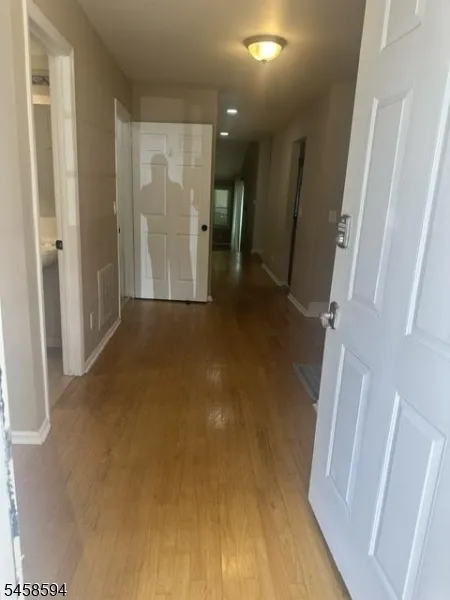 113 Saratoga Sq Wayne, NJ 07470
