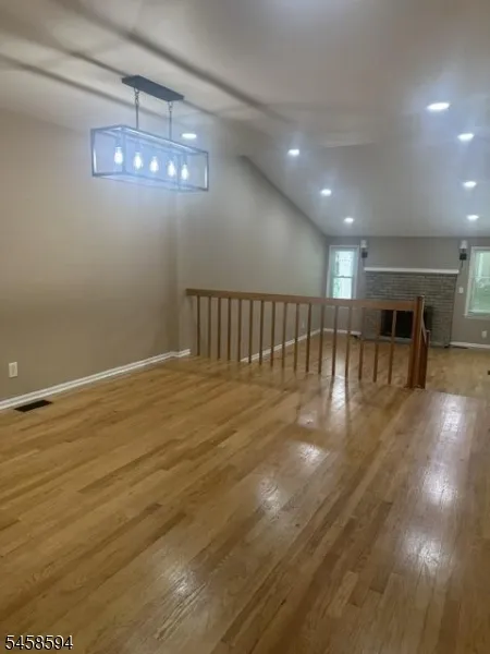 113 Saratoga Sq Wayne, NJ 07470